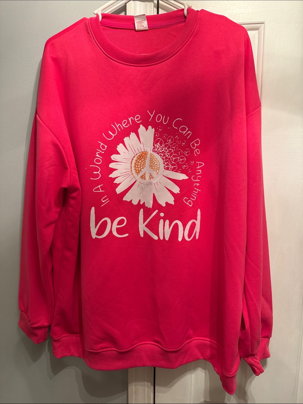 Be Kind Daisy Graphic Sweatshirt - Pink